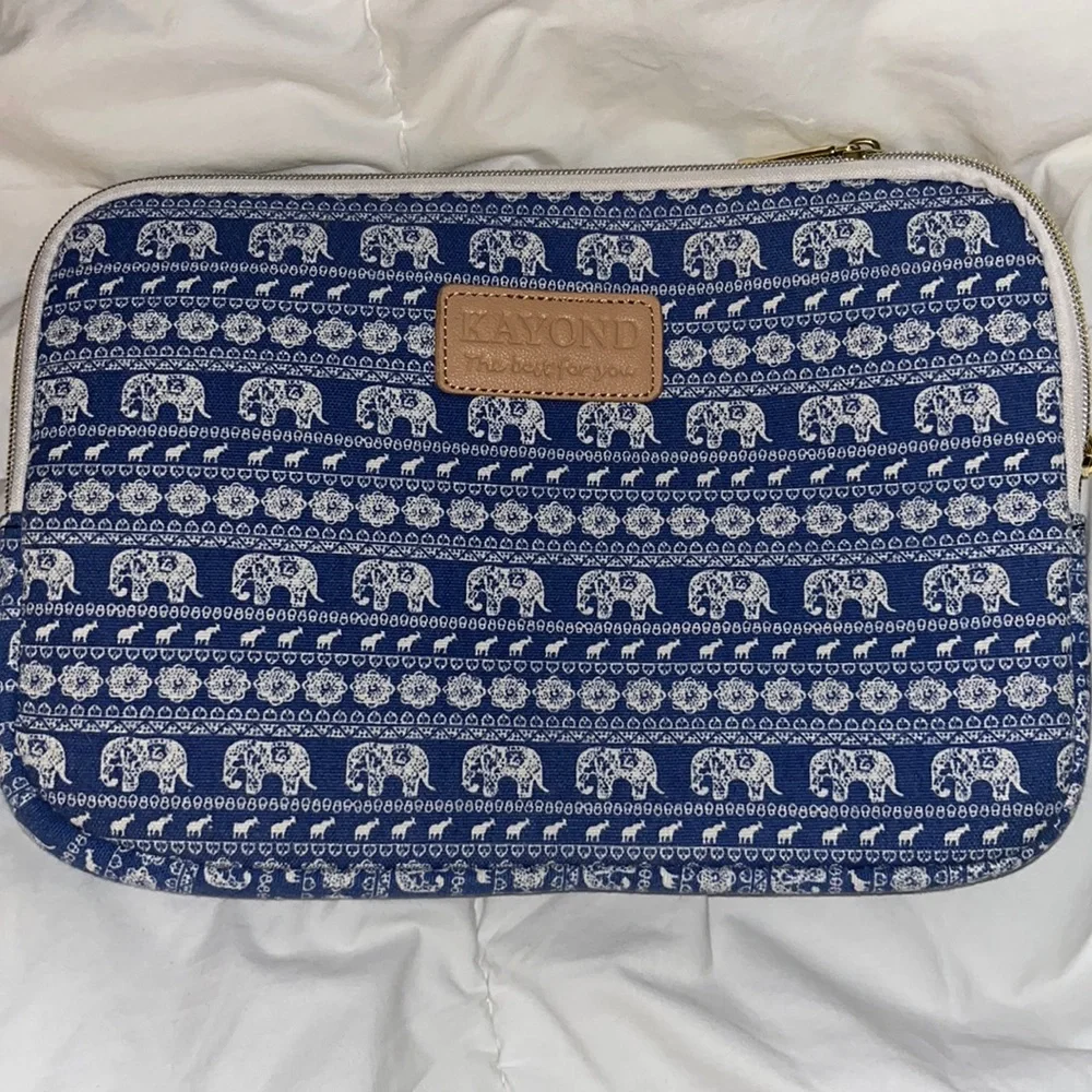 KAYOND Canvas Fabric Sleeve Case Elephant Pattern Blue And White